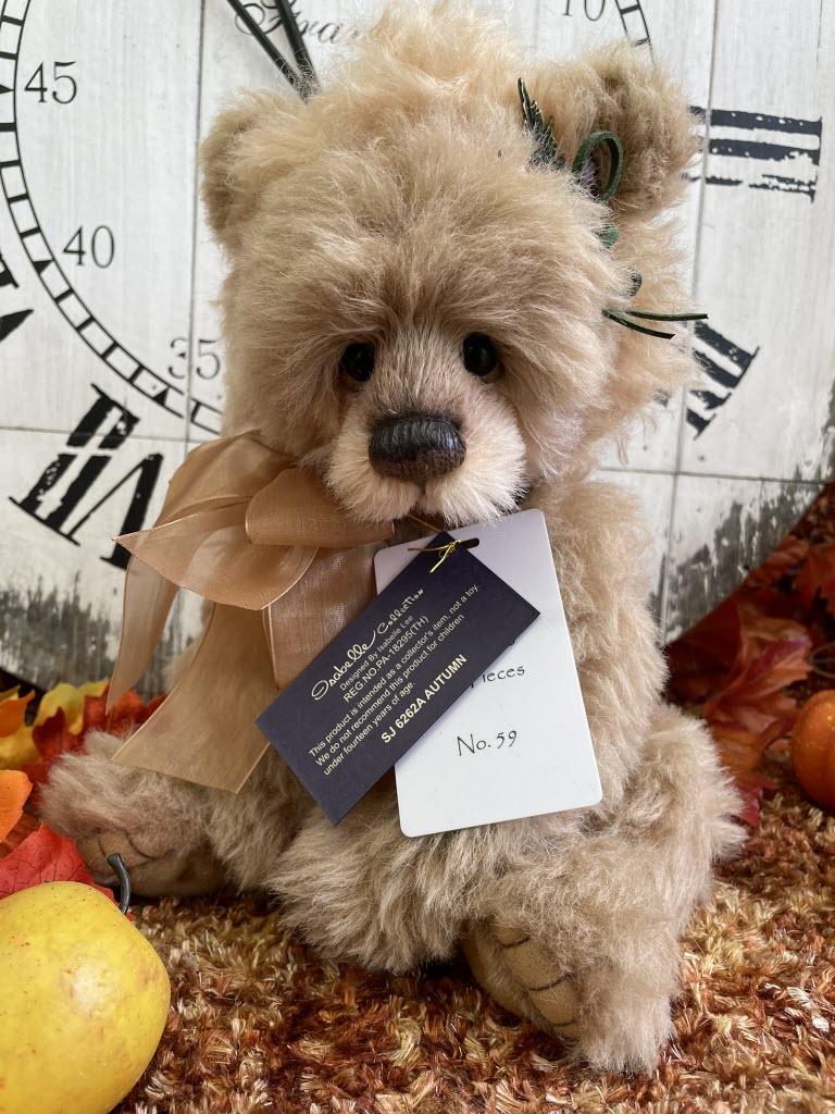 2023 Charlie Bears Autumn, Isabelle Collection, 38cm. | SJ6262A | SJ6262A
